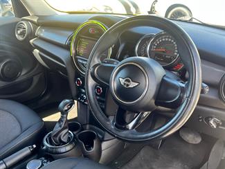 2015 Mini Cooper - Thumbnail