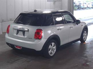 2017 Mini Cooper - Thumbnail
