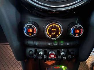 2017 Mini Cooper - Thumbnail